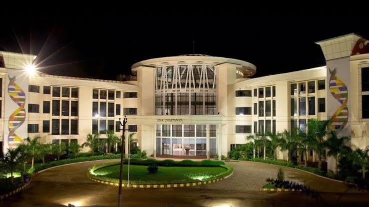 Shanmugha Arts Science Technology & Research Academy campus